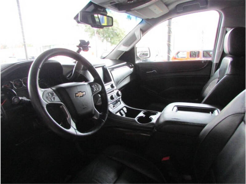 2018 Chevrolet Suburban LT