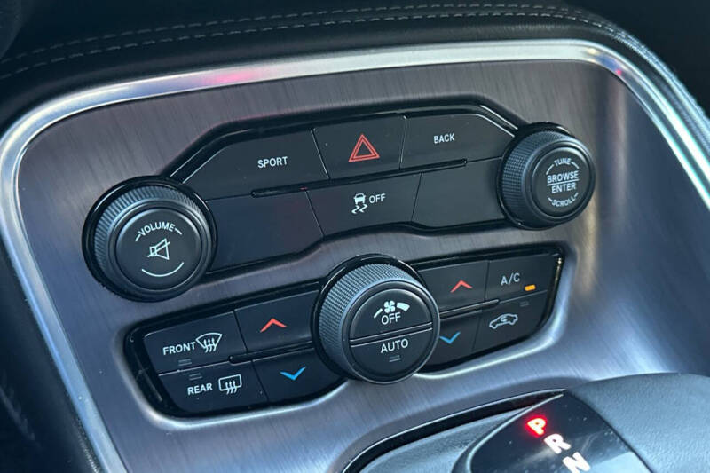 2015 Dodge Challenger