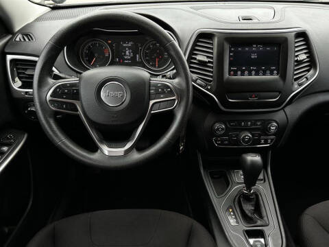 2020 Jeep Cherokee Latitude
