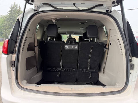 2017 Chrysler Pacifica Touring Plus