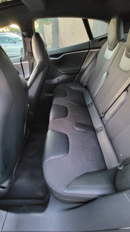 2016 Tesla Model S 75D