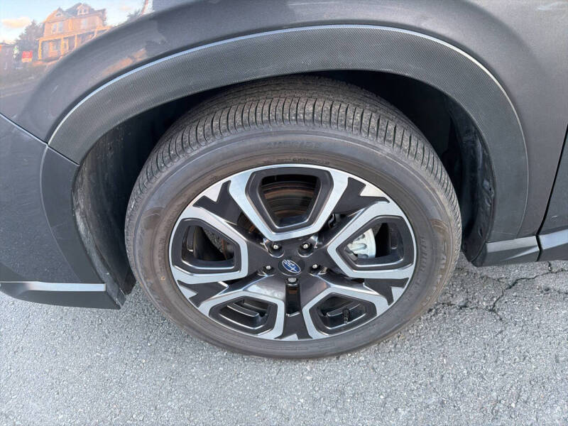 2024 Subaru Ascent Touring