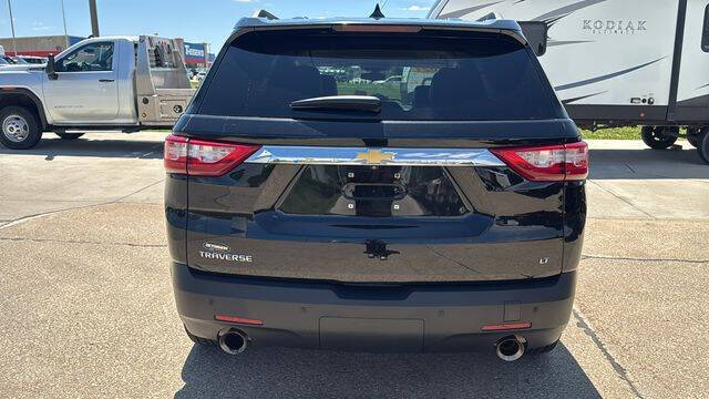 2021 Chevrolet Traverse LT Leather
