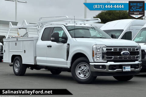 2025 Ford F-350 Super Duty XL