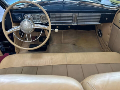 1948 Packard Custom serries Victoria