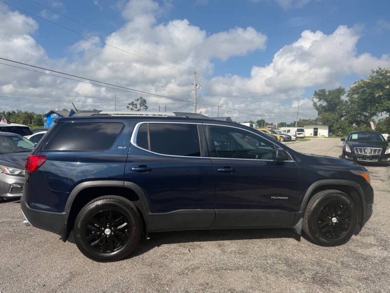 2017 GMC Acadia SLT-1