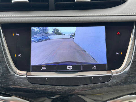 2022 Cadillac XT6 Premium Luxury