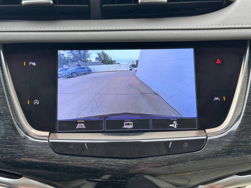 2022 Cadillac XT6 Premium Luxury