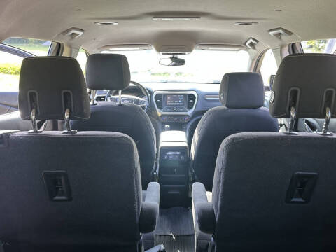 2018 GMC Acadia SLE-2