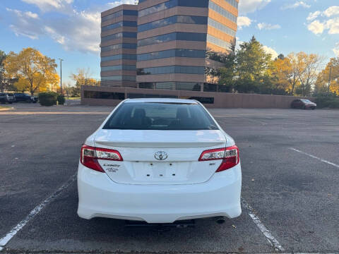 2014 Toyota Camry SE