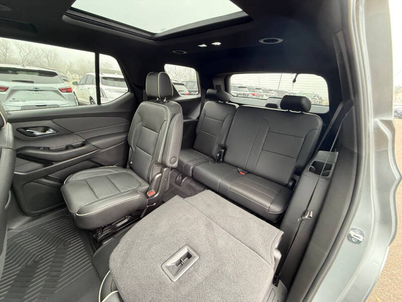 2023 Chevrolet Traverse Premier