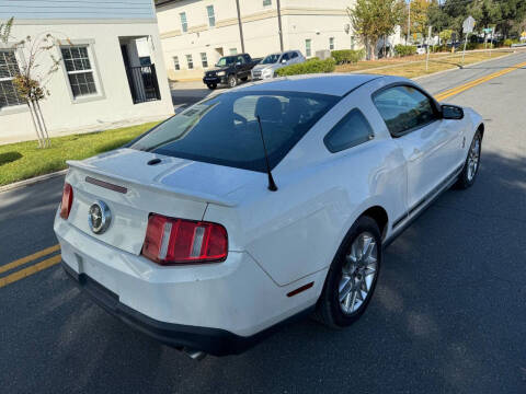 2012 Ford Mustang V6 Premium