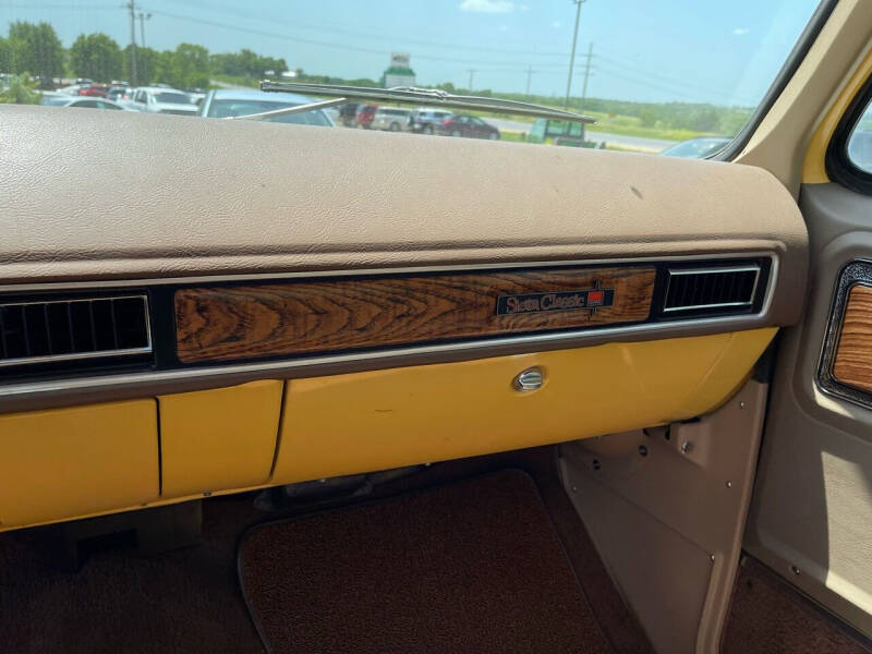 1977 GMC Sierra 1500 Classic