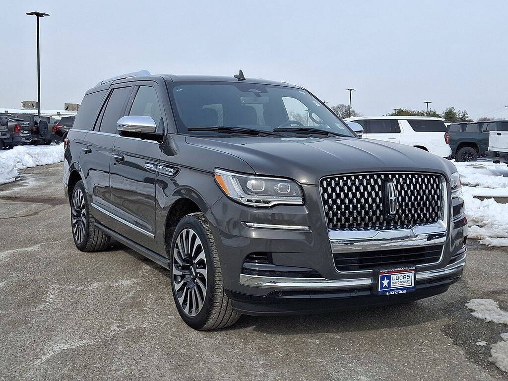 Gray 2023 Lincoln Navigator Black Label 4x4 Black Label 4dr SUV 2