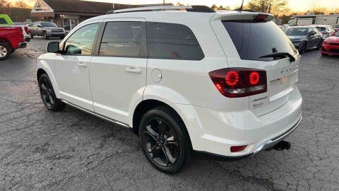 2019 Dodge Journey Crossroad