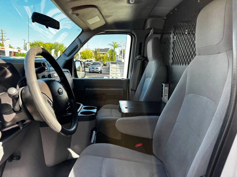 2013 Ford E-Series E-150