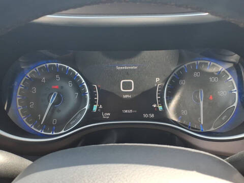2017 Chrysler Pacifica Touring-L Plus