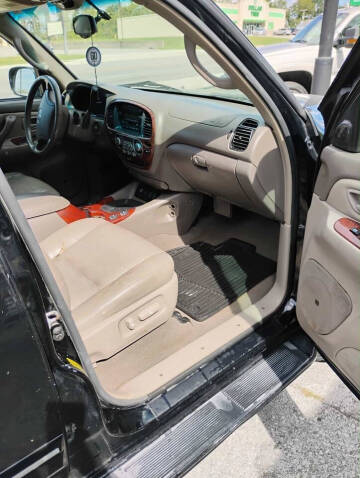 2005 Toyota Sequoia Limited