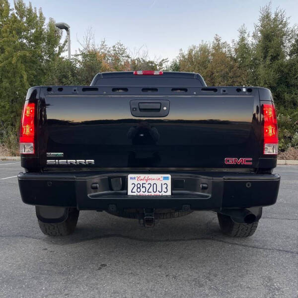 2011 GMC Sierra 1500 Denali