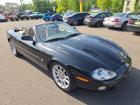 2000 Jaguar XKR