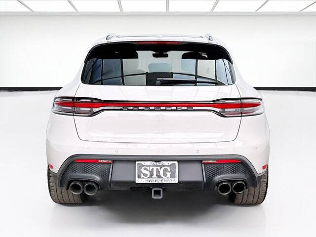 2023 Porsche Macan