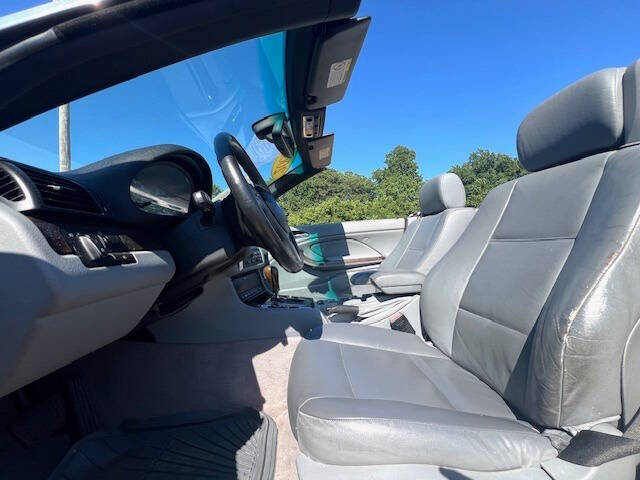 2005 BMW 3 Series 325Ci