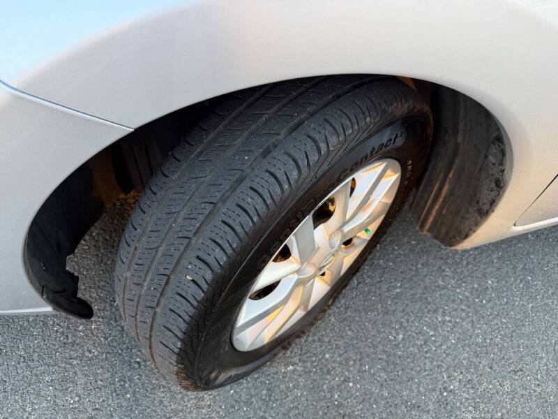 2017 Nissan Versa Note SV