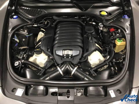 2016 Porsche Panamera GTS