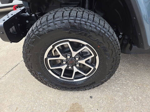 2026 Jeep Gladiator Shadow Ops