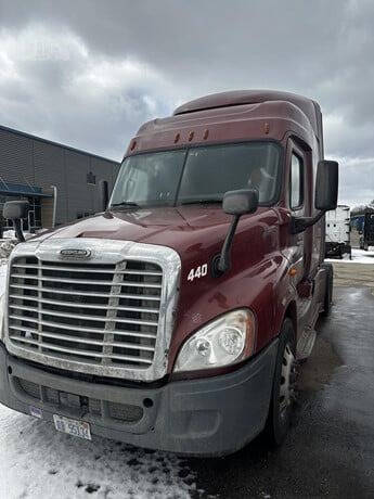 2014 Freightliner Cascadia