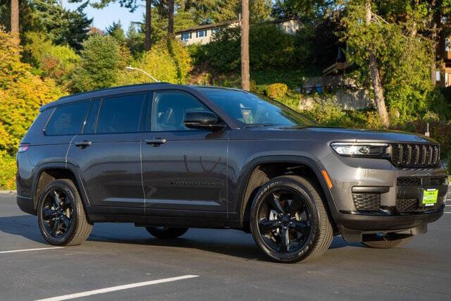2023 Jeep Grand Cherokee L Altitude