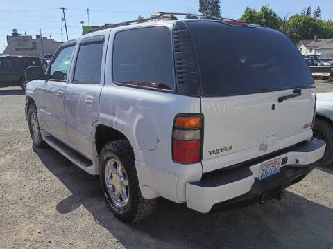 2004 GMC Yukon Denali
