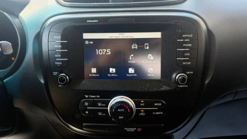 2017 Kia Soul +