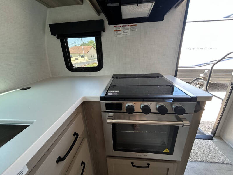 2025 Flagstaff E-PRO FLTE20FK