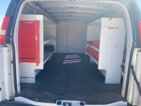 2022 Chevrolet Express 3500
