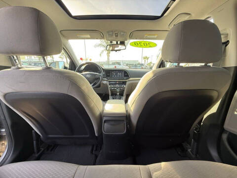 2020 Hyundai Elantra