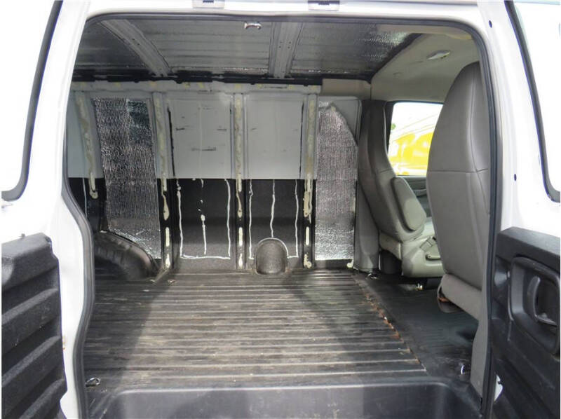 2017 Chevrolet Express 2500