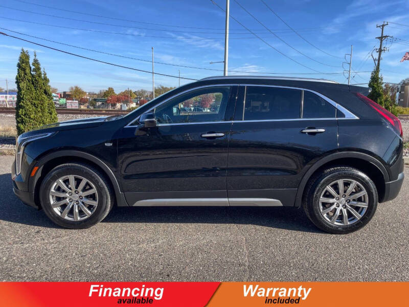 2023 Cadillac XT4 Premium Luxury