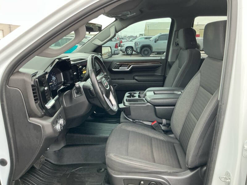 2023 GMC Sierra 1500