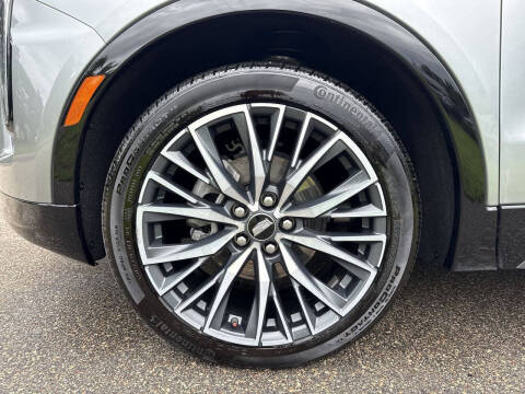 2024 Cadillac XT4 Sport