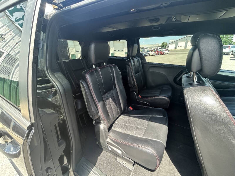 2015 Dodge Grand Caravan R/T