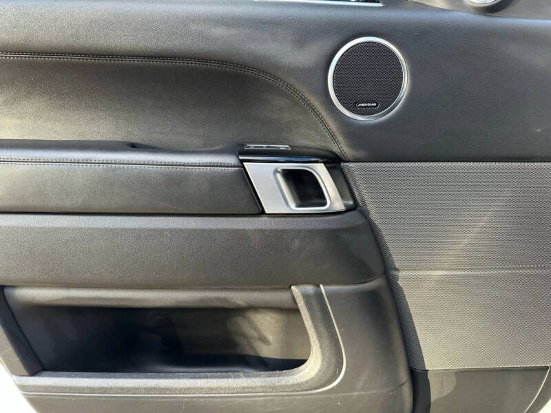 2022 Land Rover Range Rover Sport HSE Silver Edition