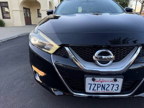 2017 Nissan Maxima 3.5 SR