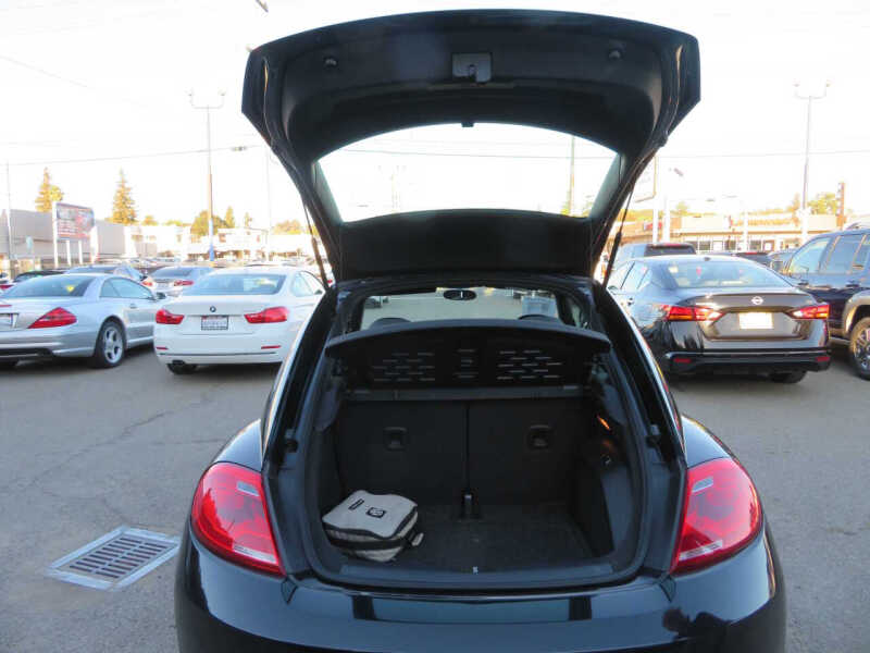 2013 Volkswagen Beetle