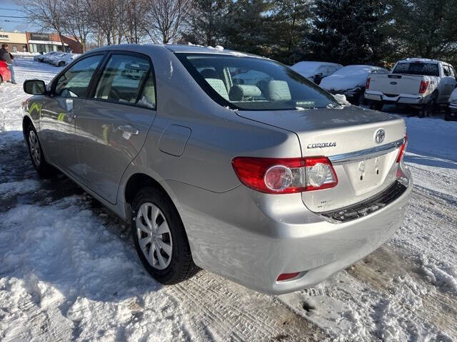2011 Toyota Corolla LE