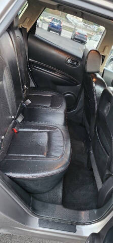 2013 Nissan Rogue SV w/SL Package