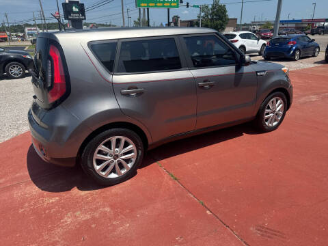 2018 Kia Soul +