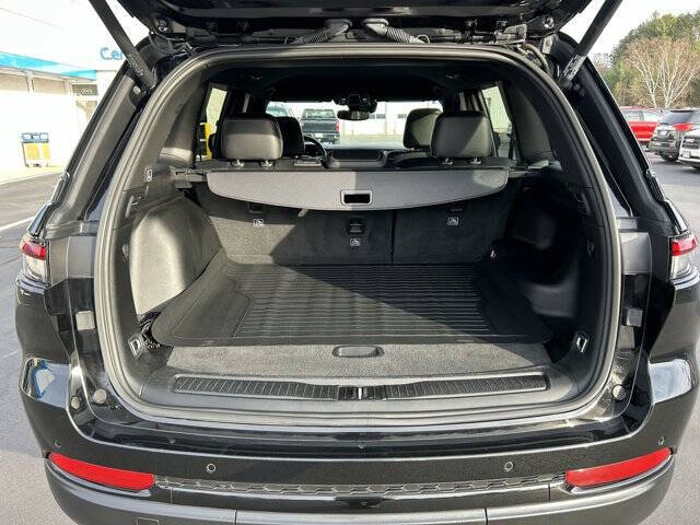 2022 Jeep Grand Cherokee Altitude