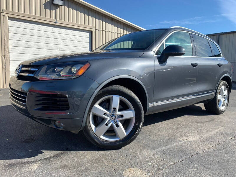 2012 Volkswagen Touareg for sale at Driving Xcellence in Jeffersonville IN