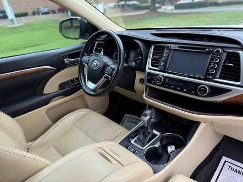 2017 Toyota Highlander Limited